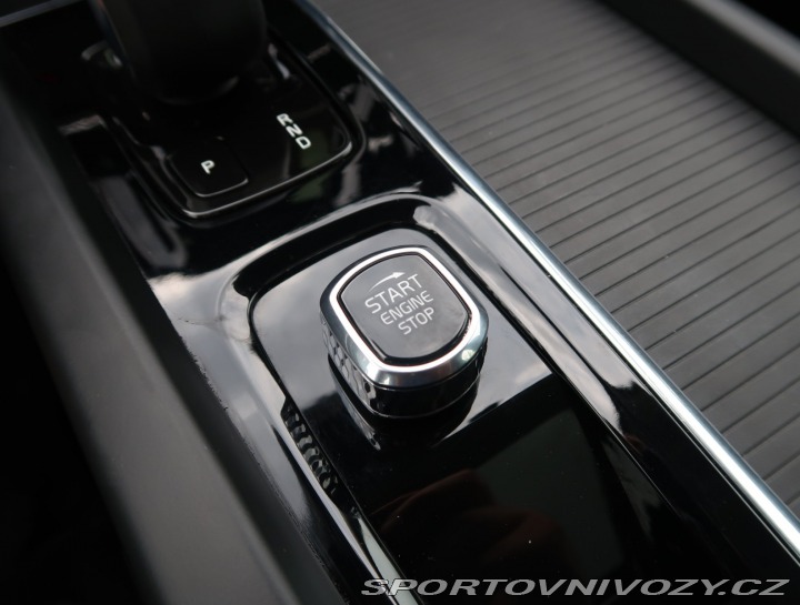 Volvo Ostatní modely XC60  T6 Recharge 2022