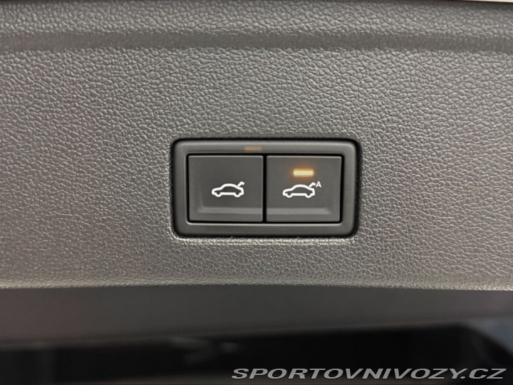 Volkswagen Ostatní modely Touareg 3.0TDI 210KW 4MOTION R-LI 2021