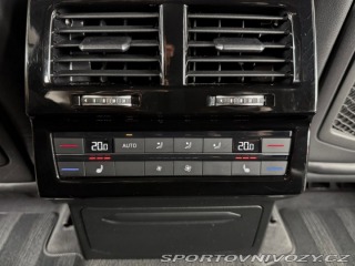 Volkswagen Ostatní modely Touareg 3.0TDI 210KW 4MOTION R-LI 2021