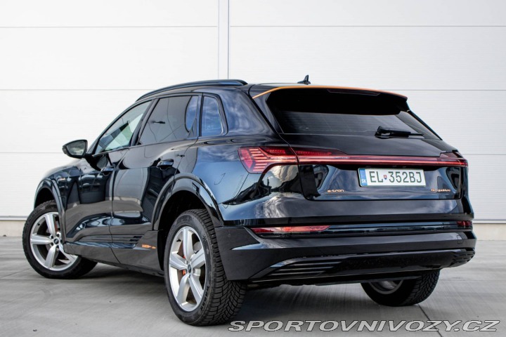 Audi Ostatní modely E-tron 50 QUATTRO Advanced / AJ 2020