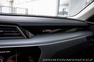 Audi Ostatní modely E-tron 50 QUATTRO Advanced / AJ 2020