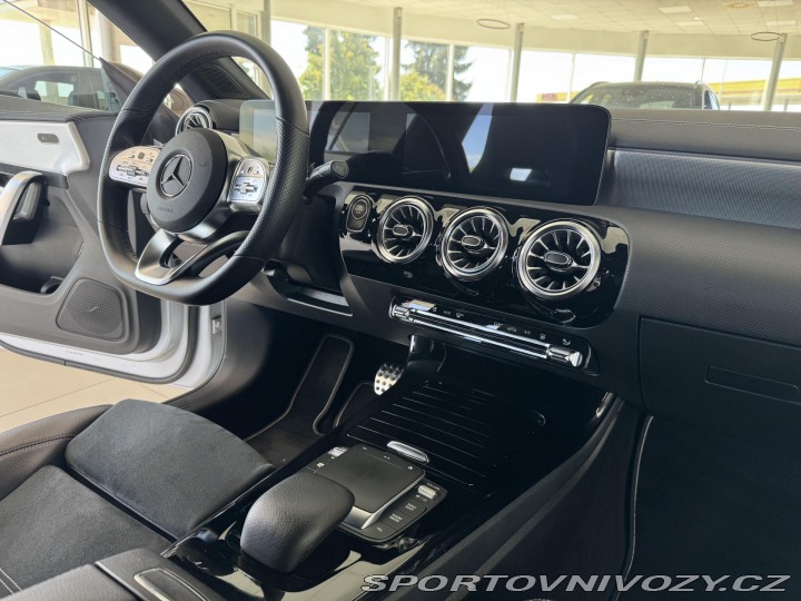 Mercedes-Benz CLA 250e AMG*160kW*Webasto*Pa 2022