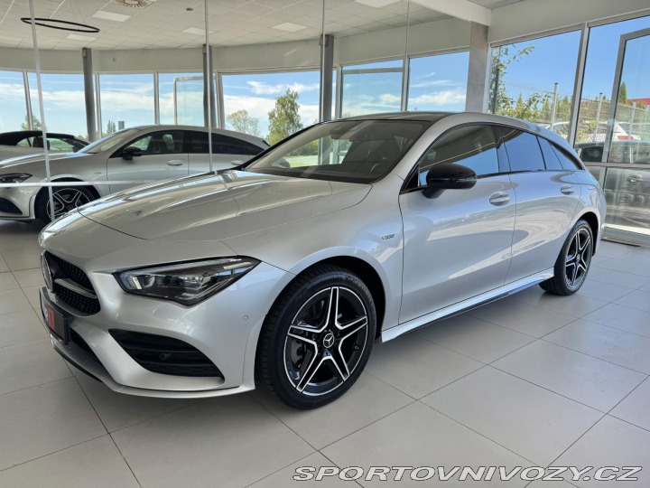 Mercedes-Benz CLA 250e AMG*160kW*REZERVACE! 2022