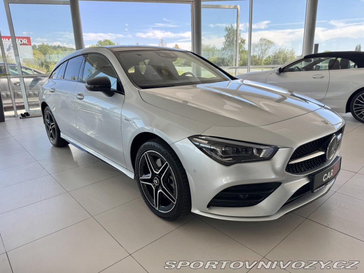 Mercedes-Benz CLA 250e AMG*160kW*Webasto*Pa 2022