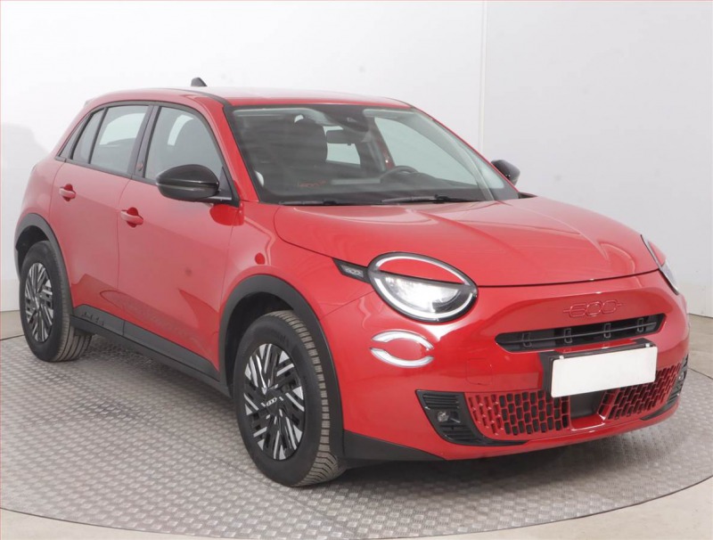 Fiat 600 (RED) 54 kWh, SoH 95%