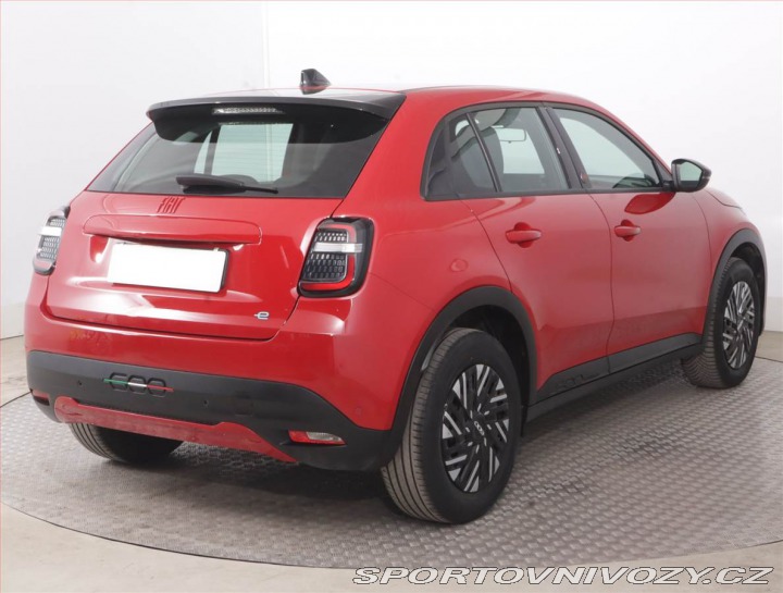 Fiat 600 (RED) 54 kWh, SoH 95% 2023