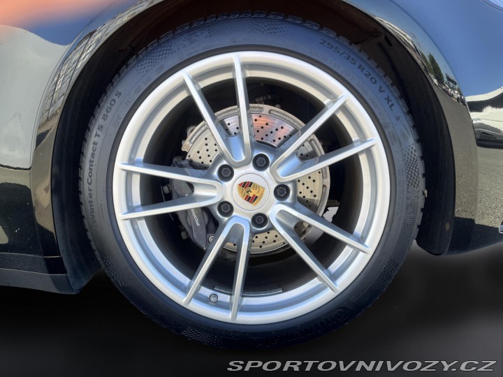Porsche 911 Carrera 2020