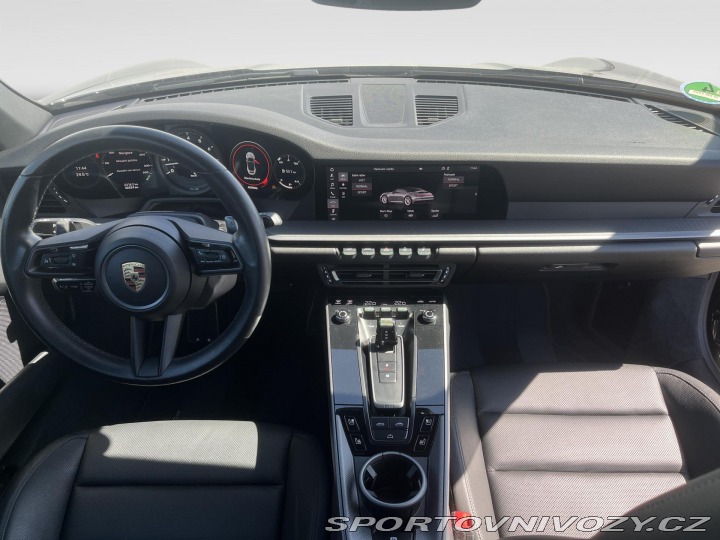 Porsche 911 Carrera 2020