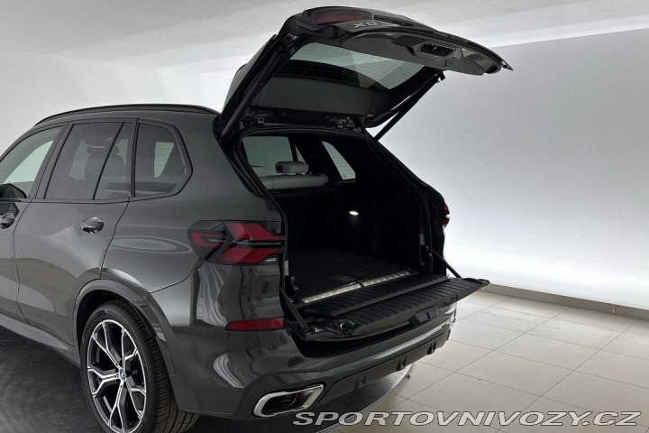 BMW X5 xDrive50e 2024