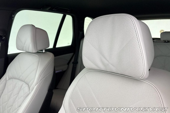 BMW X5 xDrive50e 2024