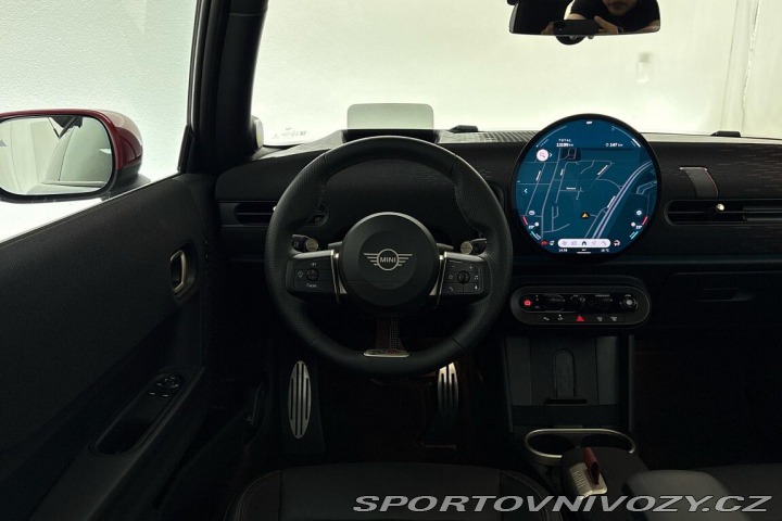 Mini Cooper 3dvéř. John Cooper Works 2025
