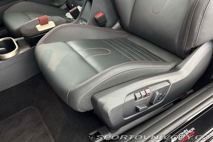 Mini Cooper 3dvéř. John Cooper Works 2025