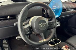 Mini Cooper 3dvéř. John Cooper Works 2025