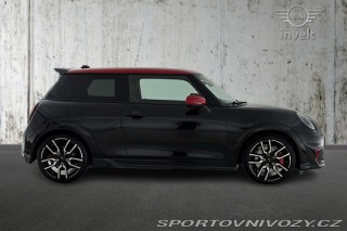 Mini Cooper 3dvéř. John Cooper Works 2025