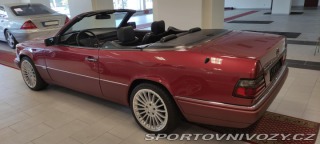 Mercedes-Benz Ostatní modely 124 Cabriolet 300 CE-24 1994