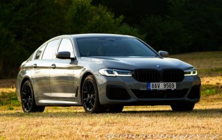 BMW 5 540xD M-Sport|2x sada kol