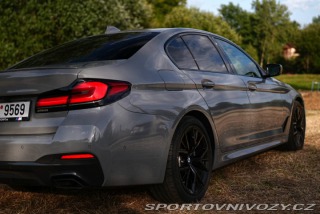 BMW 5 540xD M-Sport|2x sada kol 2021