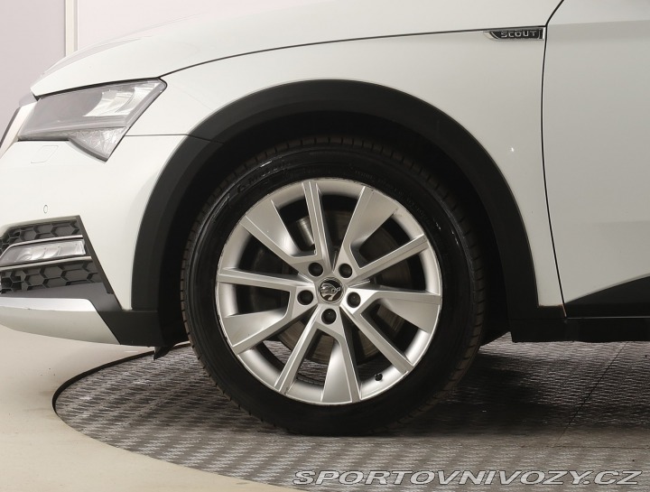 Škoda Superb Scout 2.0 TSI 2022
