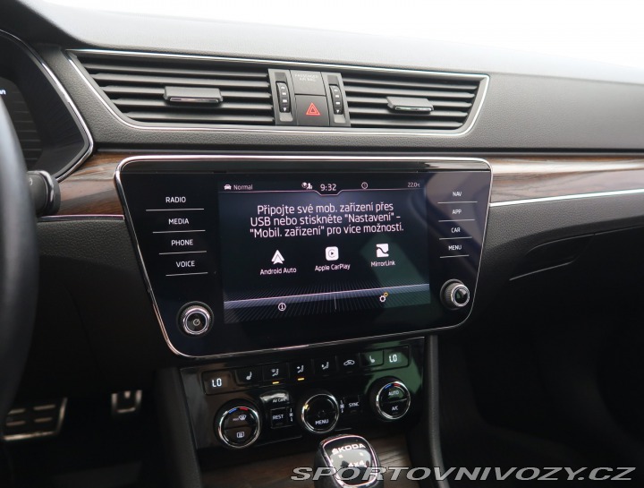 Škoda Superb Scout 2.0 TSI 2022