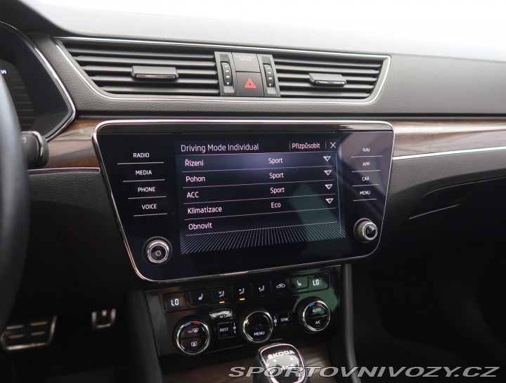 Škoda Superb Scout 2.0 TSI 2022