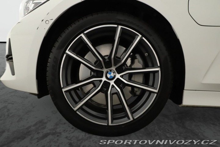 BMW 3 330 e 2019