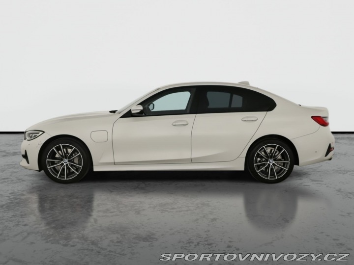 BMW 3 330 e 2019