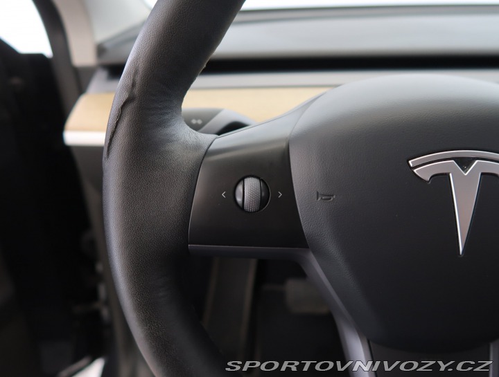 Tesla Model Y Long Range AWD 79kWh 2022