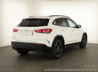 Mercedes-Benz Ostatní modely GLA AMG line GLA 250 e 2022