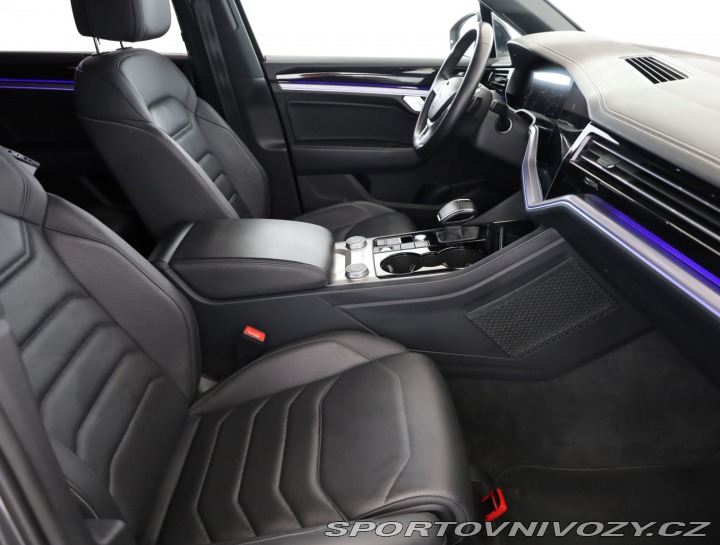 Volkswagen Ostatní modely Touareg R-Line 3.0 TDI 2018