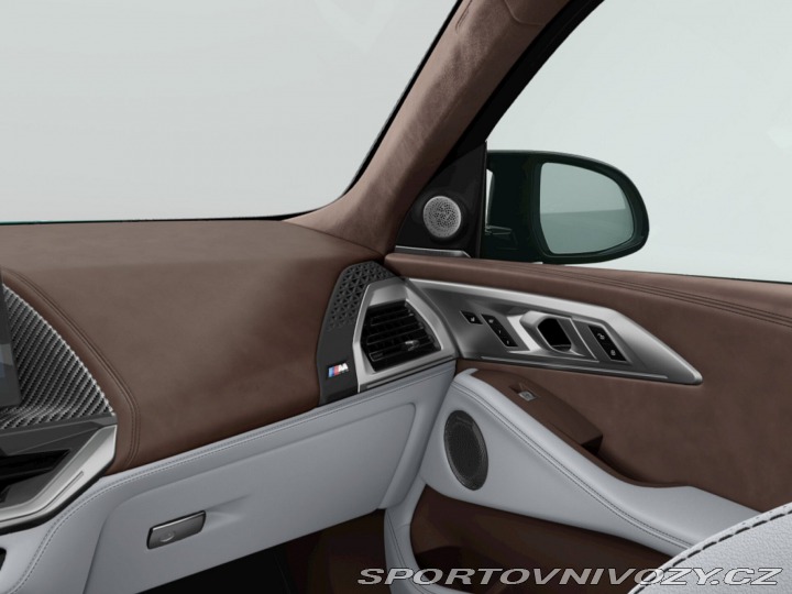 BMW XM 50e 2026