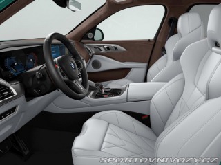 BMW XM 50e 2026