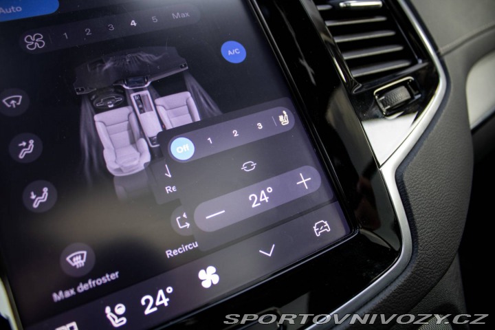 Volvo Ostatní modely XC90 T8 Ultra Black Edition A 2024