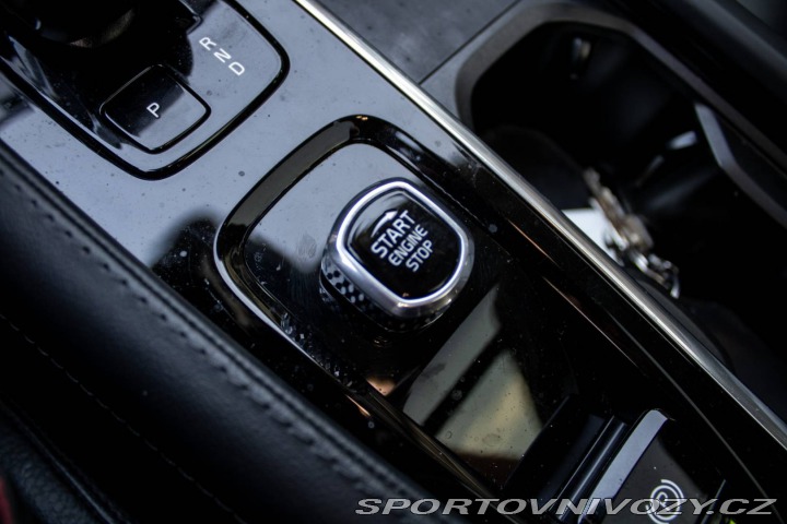 Volvo Ostatní modely XC90 T8 Ultra Black Edition A 2024