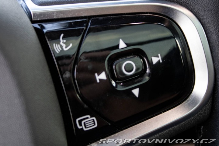 Volvo Ostatní modely XC90 T8 Ultra Black Edition A 2024