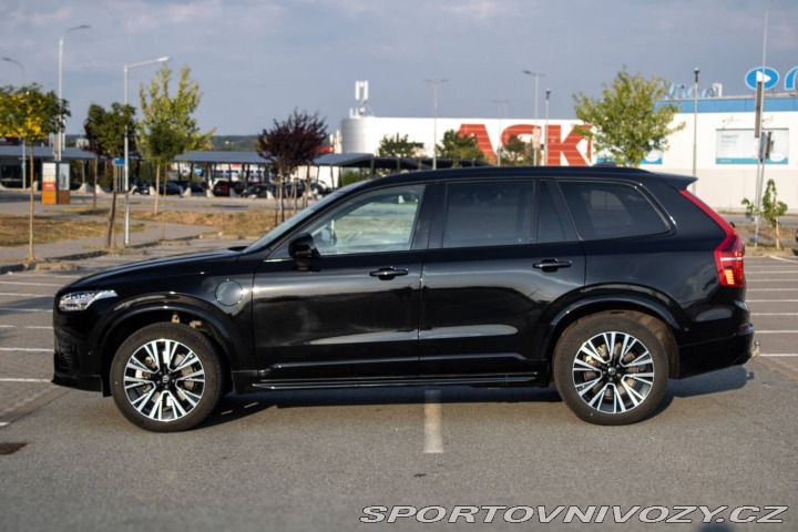 Volvo Ostatní modely XC90 T8 Ultra Black Edition A 2024