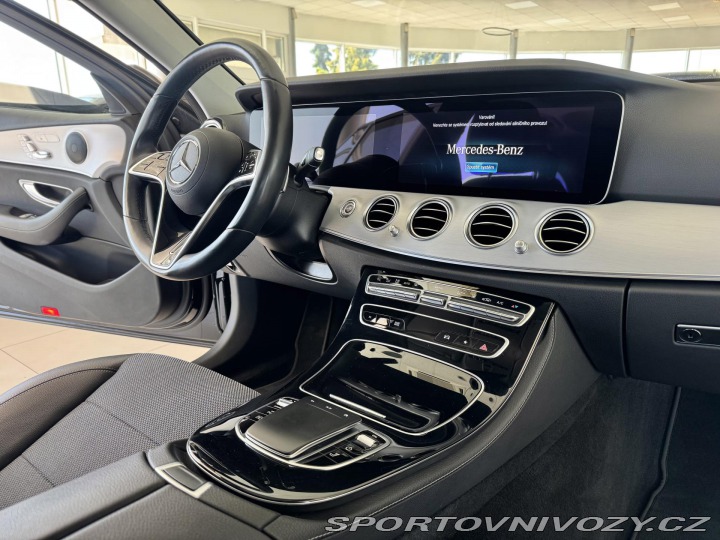 Mercedes-Benz E 300de 4MATIC*Webasto*Pano 2022