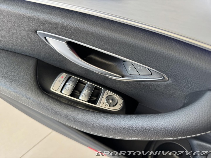 Mercedes-Benz E 300de 4MATIC*Webasto*Pano 2022