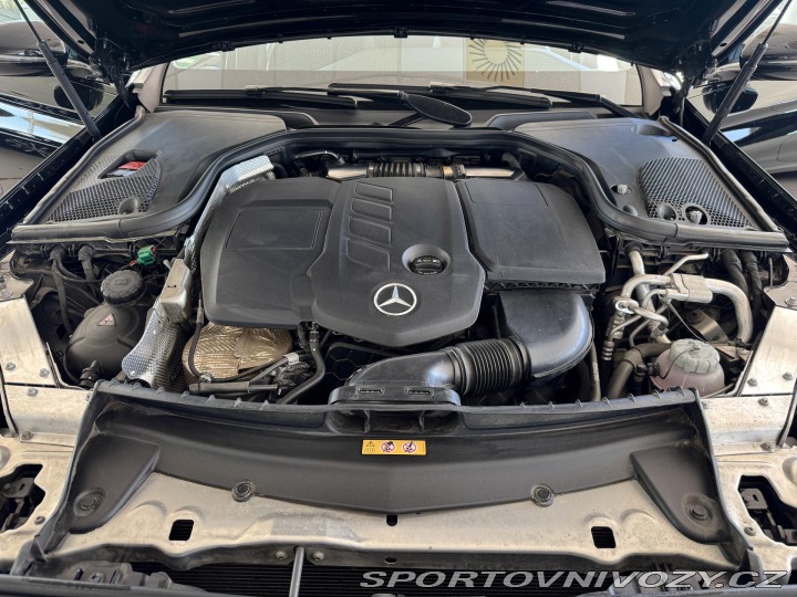 Mercedes-Benz E 300de 4MATIC*Webasto*Pano 2022