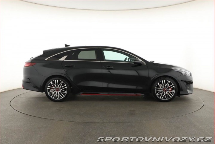 Kia ProCeed GT 1.6 T-GDI 2024