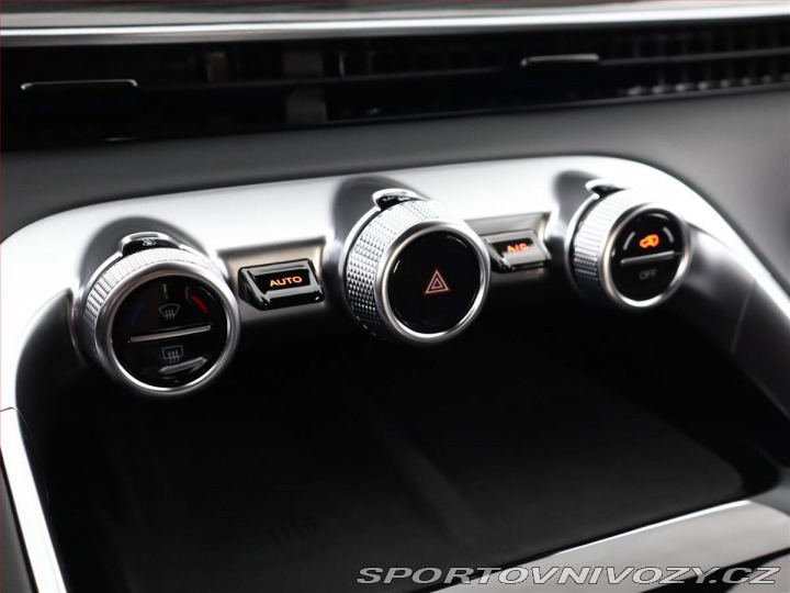 Ostatní značky Ostatní modely Omoda 9 SHS 1.5 PHEV 2026