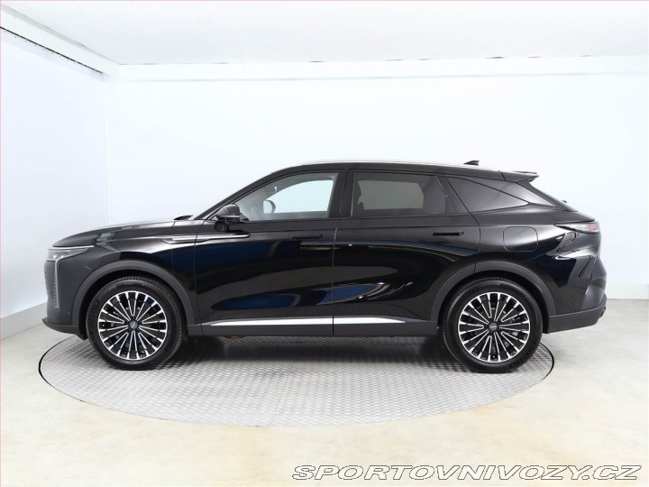 Ostatní značky Ostatní modely Omoda 9 SHS 1.5 PHEV 2026