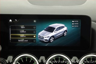 Mercedes-Benz Ostatní modely GLA AMG line 250 e 2022