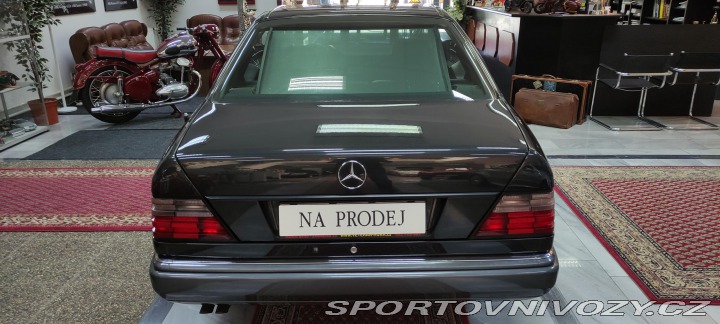Mercedes-Benz Ostatní modely 124 320 kupé 1994