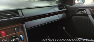 Mercedes-Benz Ostatní modely 124 320 kupé 1994