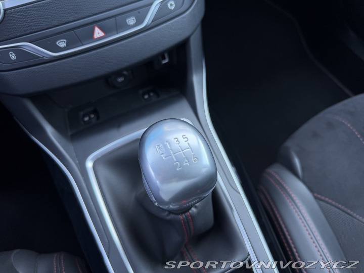 Peugeot 308 GTi, 1.6 270 koní, ČR 2019
