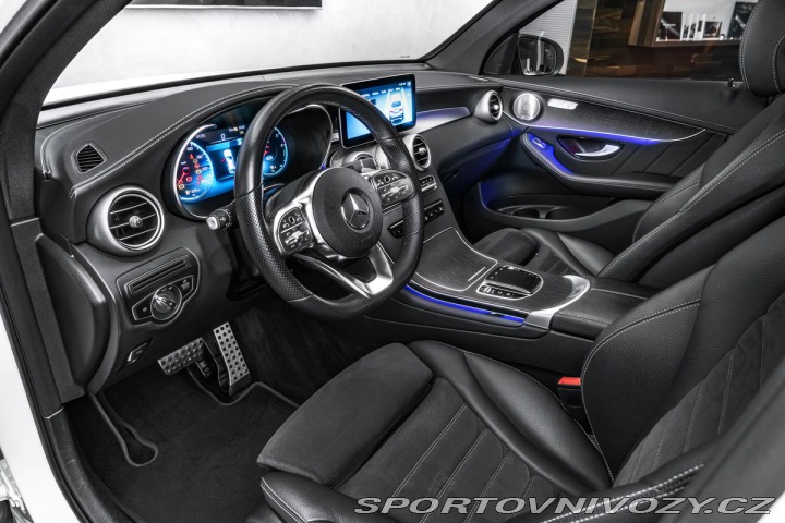 Mercedes-Benz Ostatní modely GLC de 4MATIC Coupe AMG 2021