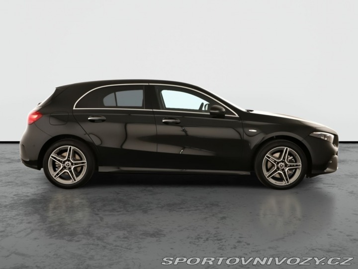 Mercedes-Benz A AMG Line A 250 e 2025