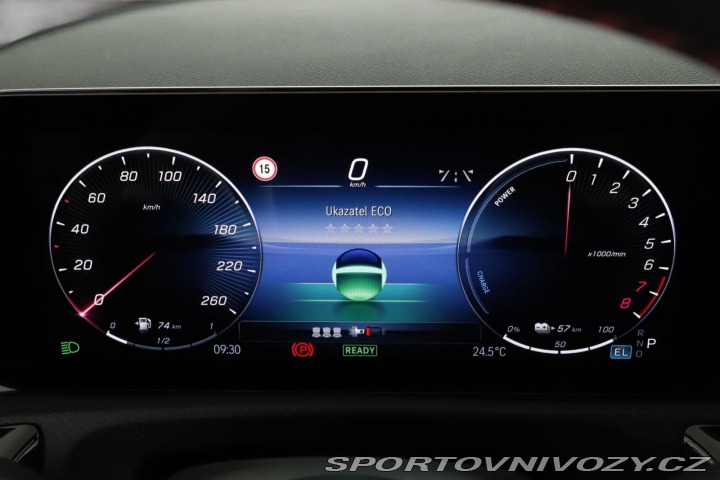 Mercedes-Benz A AMG Line A 250 e 2025