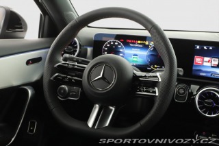 Mercedes-Benz A AMG Line A 250 e 2025