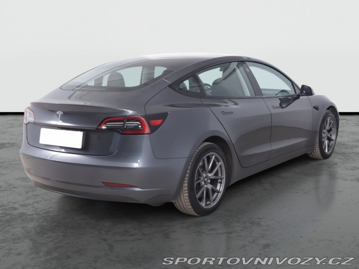 Tesla Model 3 Standard Range LFP 2022
